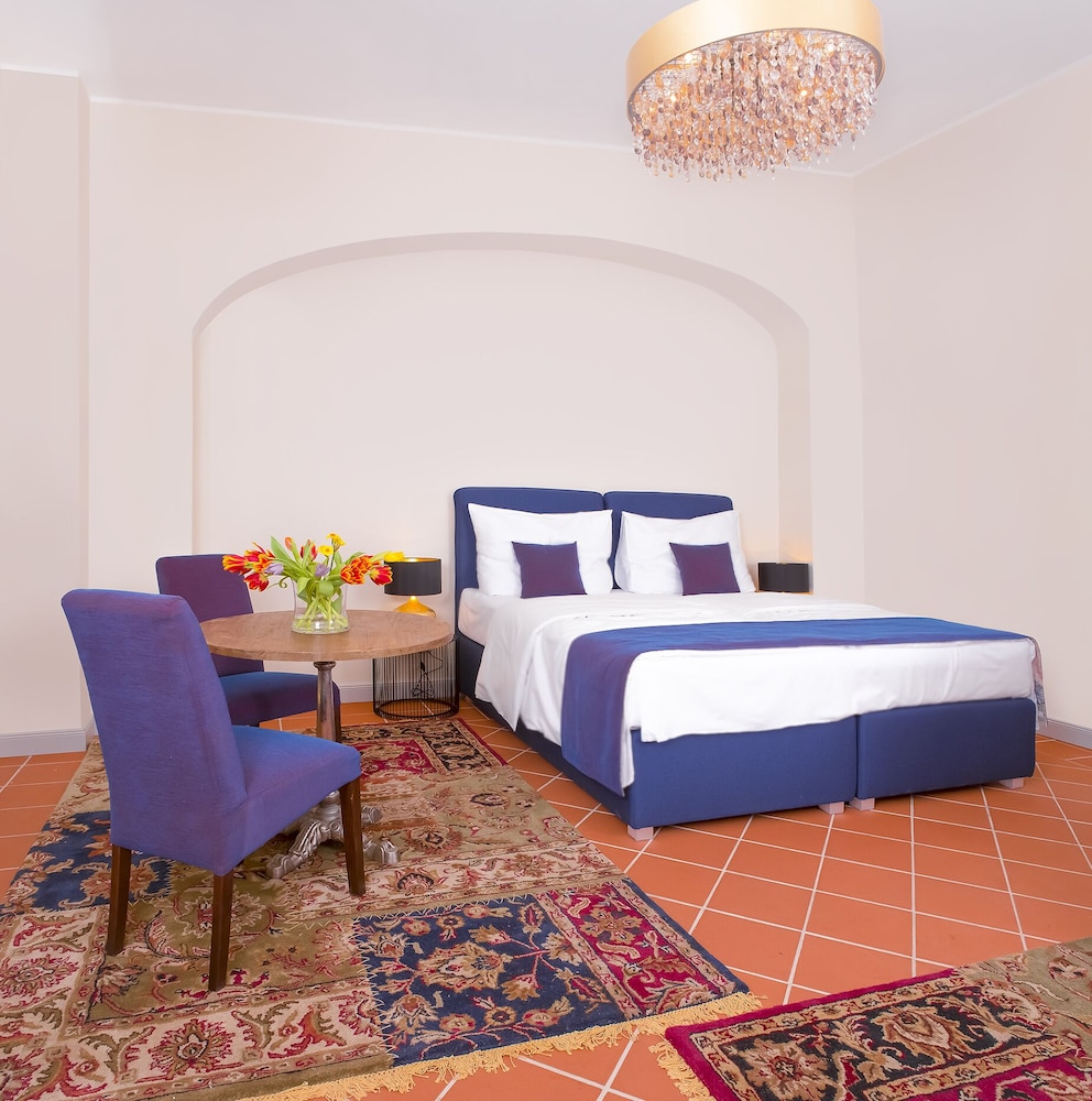 Basic Room