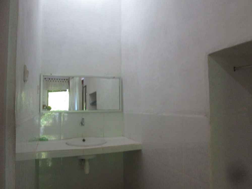 Superior Bungalow photo 2