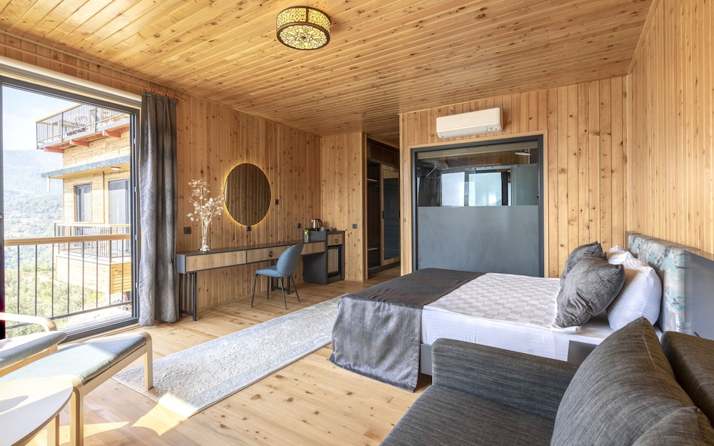 Superior Double Room - Photo 1