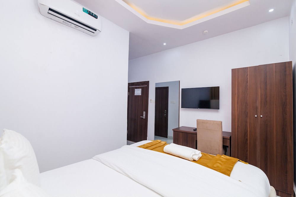 Standard Room - Photo 1