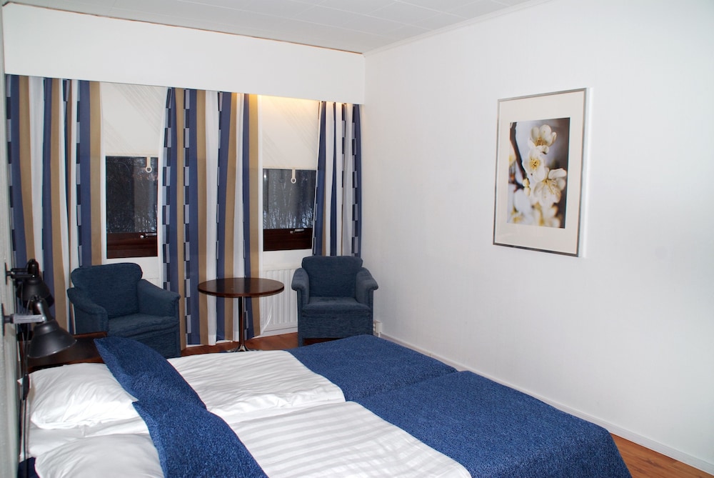Standard Double Room, Garden View, Garden Area (Floor 2)