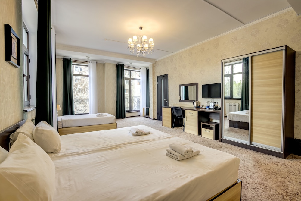 Comfort Triple Room photo 1