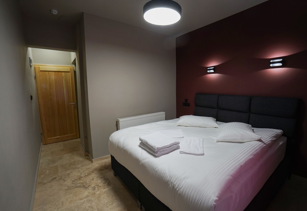 Standard Double Room - Photo 2