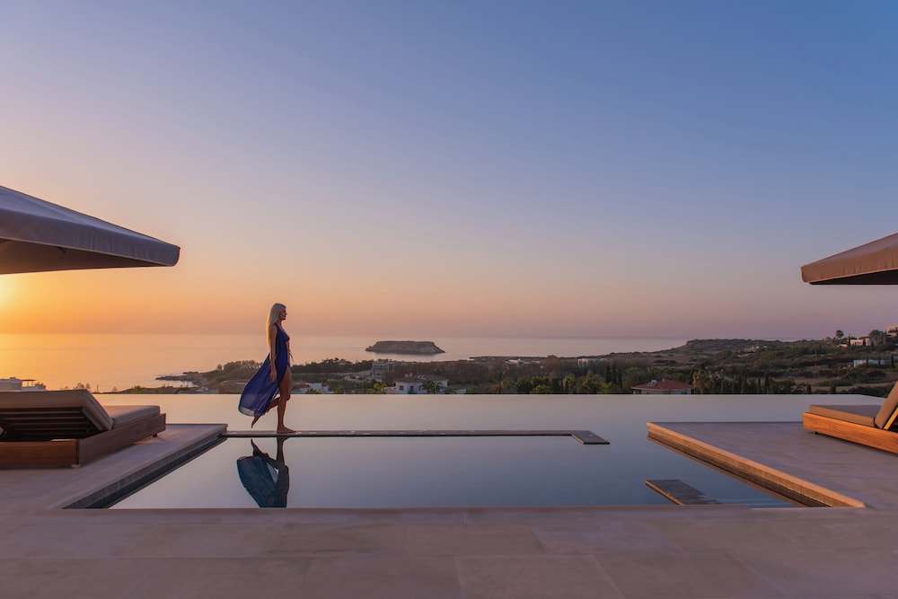 Akamas Presidential Seven-Bedroom Villa Suite Sea View & Private Pool