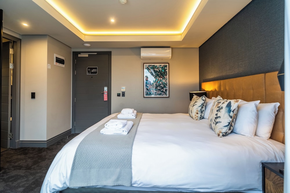 2 Sleeper Loft (1 dbl room balcony gold) (49) photo 2