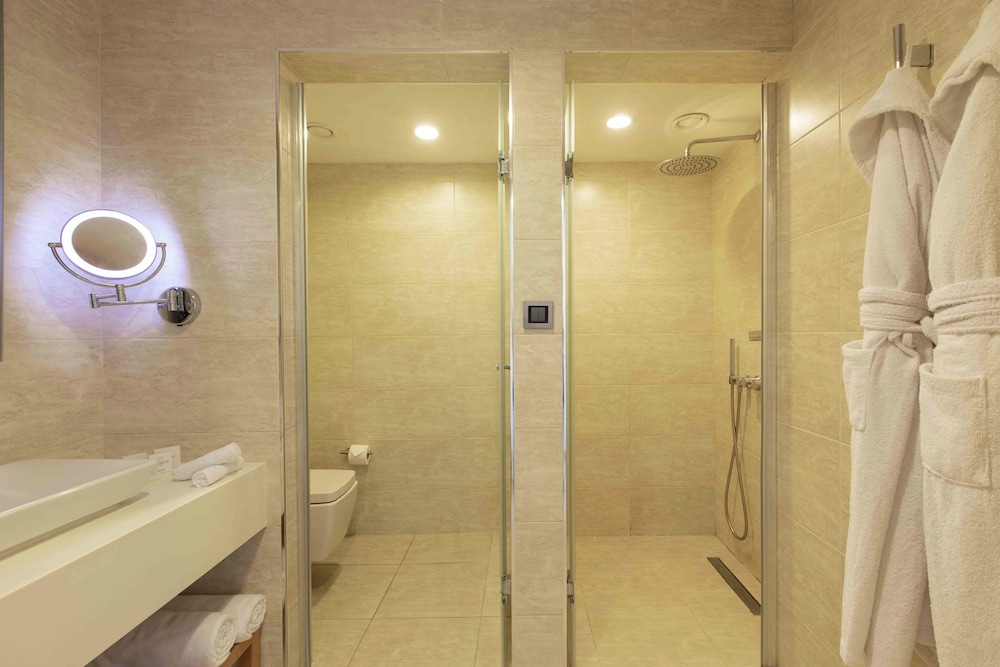 Deluxe Double Room, Terrace, Sea View photo 3