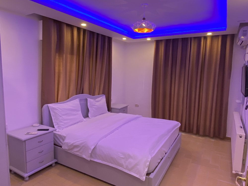 Standard Double Room, City View