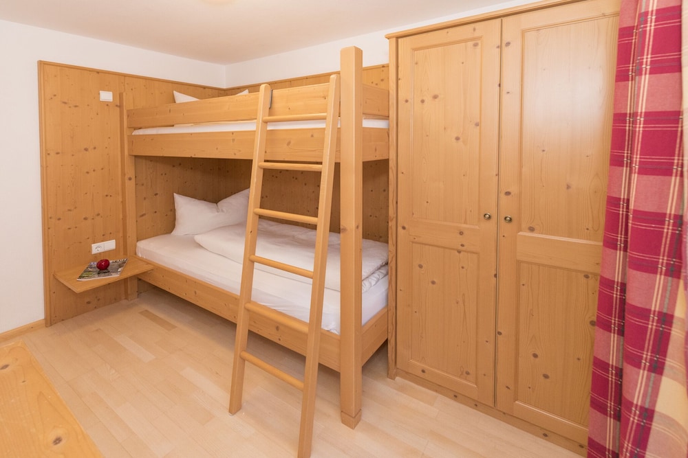Family Studio, 2 Bedrooms