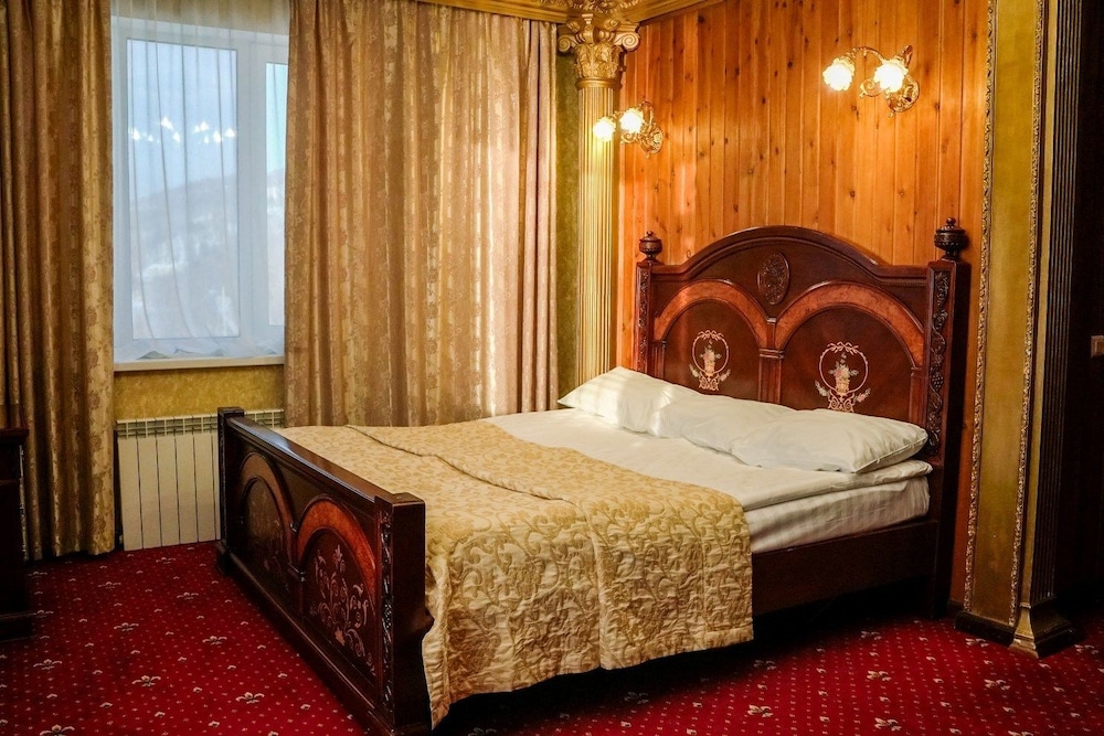 Exclusive Duplex, Balcony, Lake View photo 1