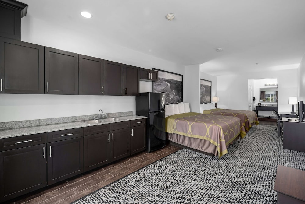Studio Suite, 2 Queen Beds, Non Smoking - Photo 1