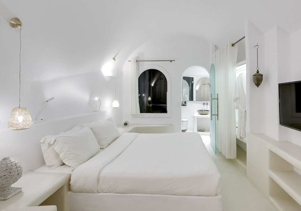 Deluxe Room - Photo 4