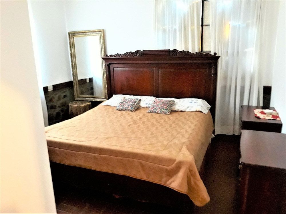 Comfort House, Multiple Beds, Park View photo 3