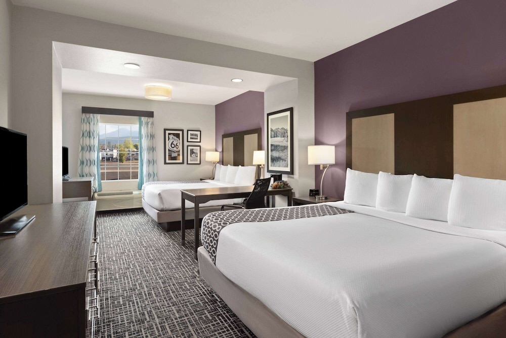 Premium Room, Multiple Beds, Non Smoking photo 1