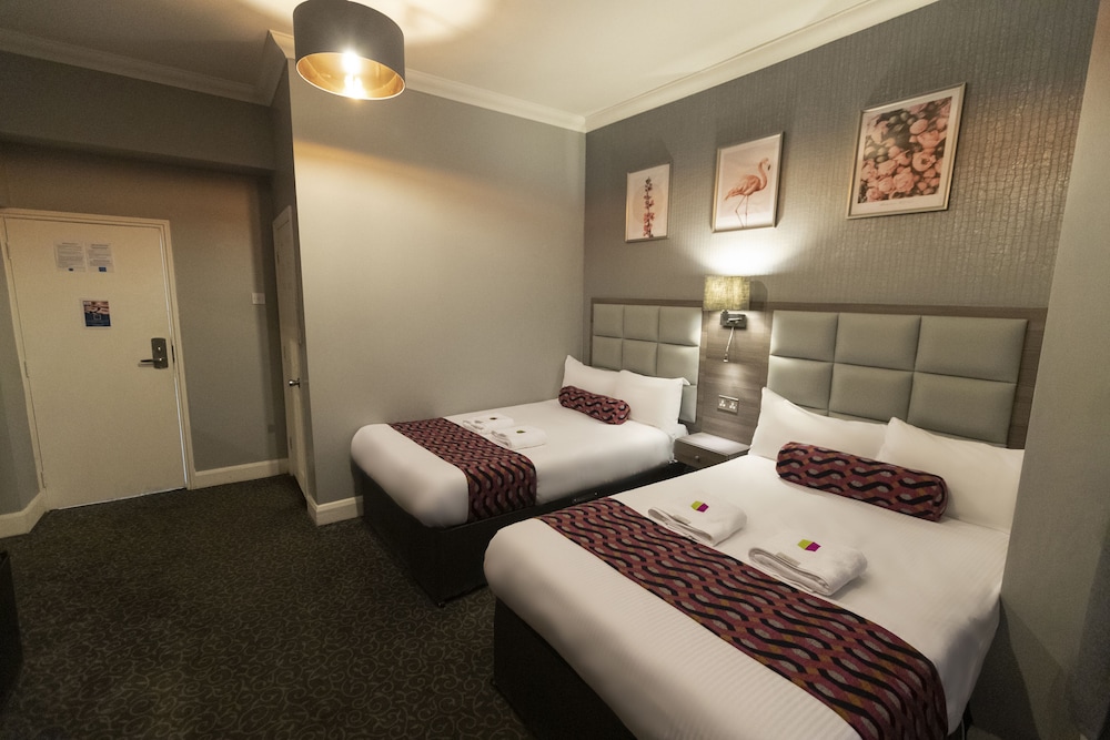 Quadruple Room photo 2