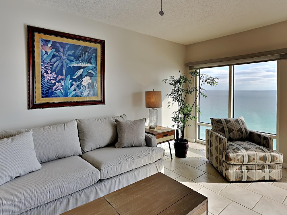 Condo, Multiple Beds, Balcony, Ocean View (#1607 - No Pets) photo 2
