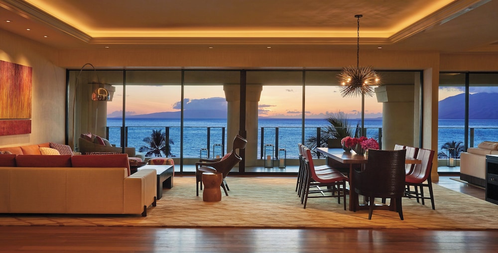 Maile Three-Bedroom Presidential Suite