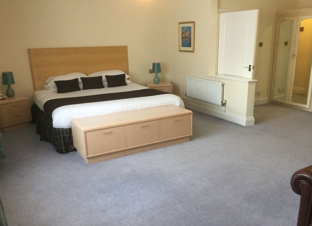 Junior Suite, 1 King Bed, Non Smoking