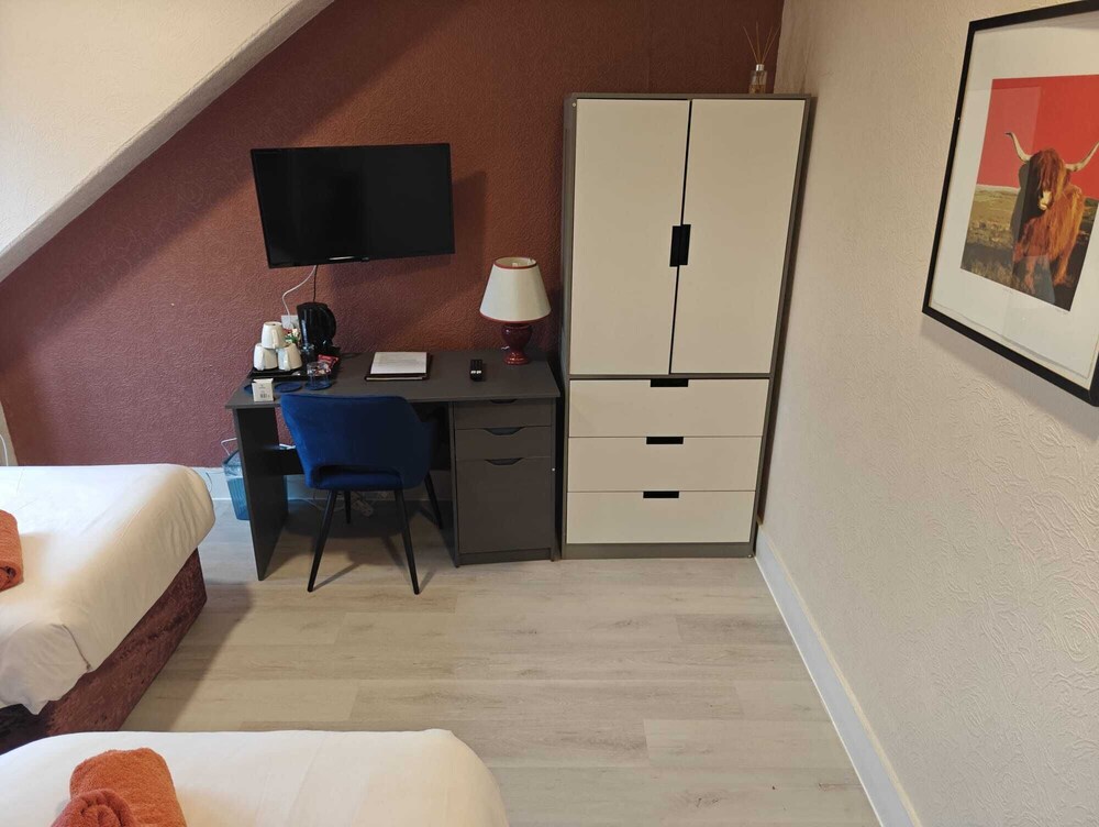 Family Triple Room, 3 Twin Beds photo 3