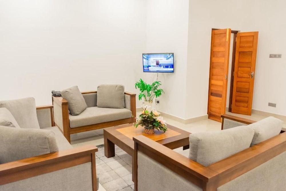 Signature Suite