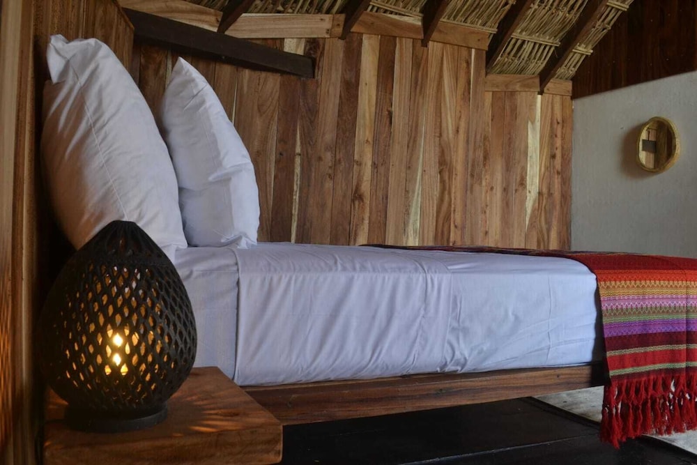 Deluxe Bungalow - Photo 3