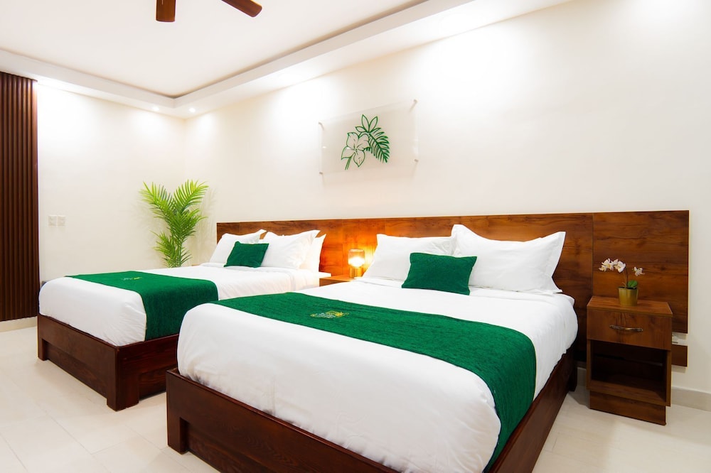 Deluxe Quadruple Room, City View photo 1