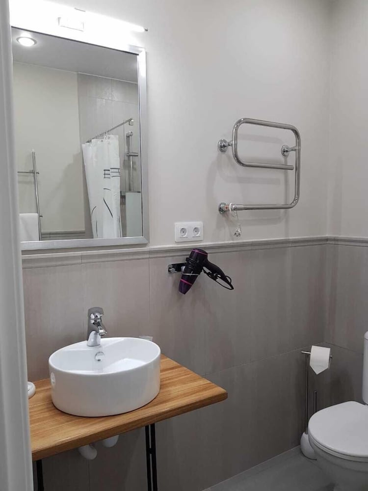Standard Double or Twin Room, Courtyard View photo 2