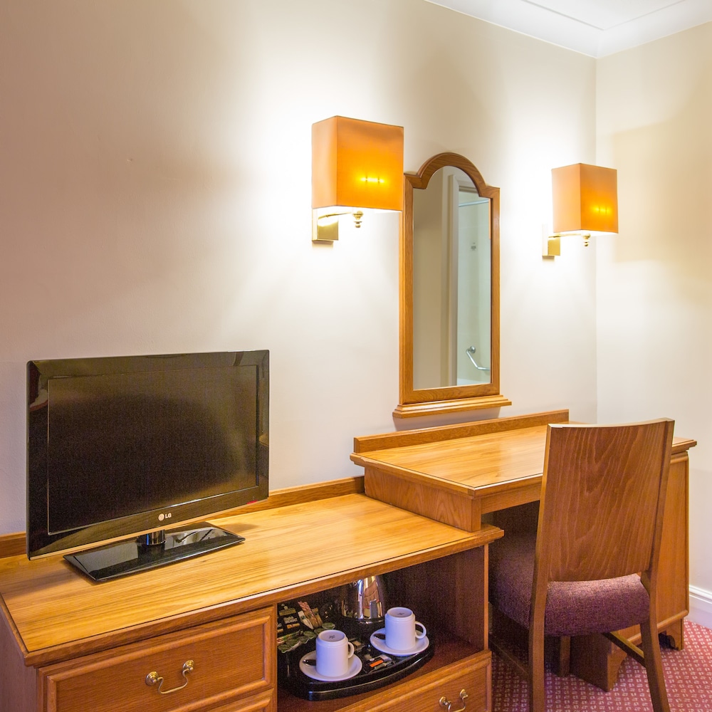 Standard Double Room - Photo 11