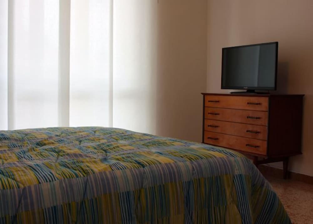 Double or Twin Room, Private Bathroom (External) photo 2