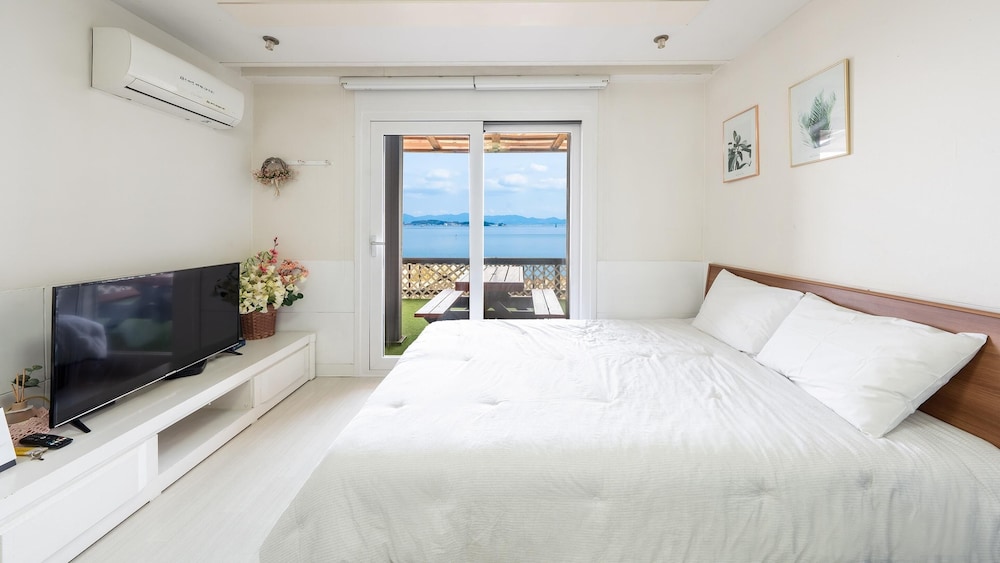 Basic Room, 1 Bedroom (haebyeon 108) - Photo 3