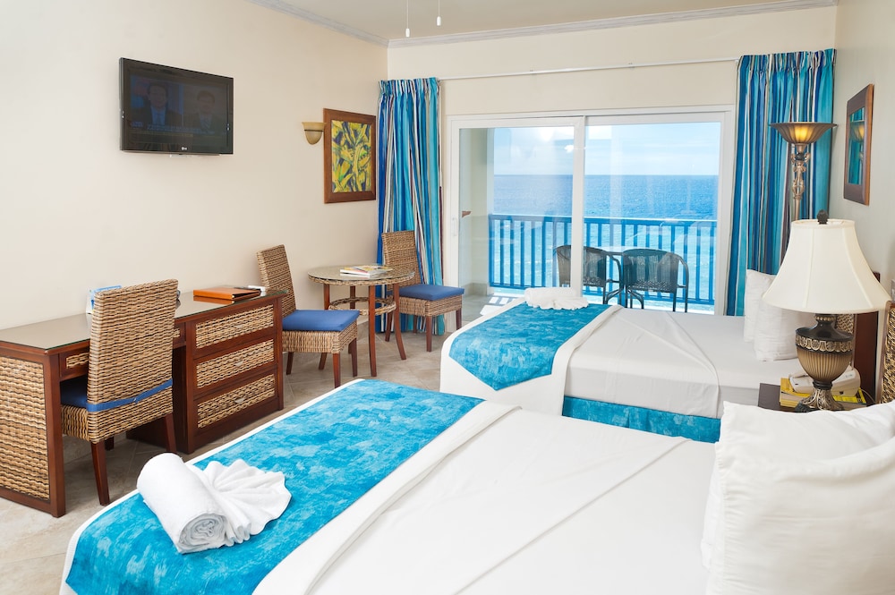 Deluxe Ocean Front Double