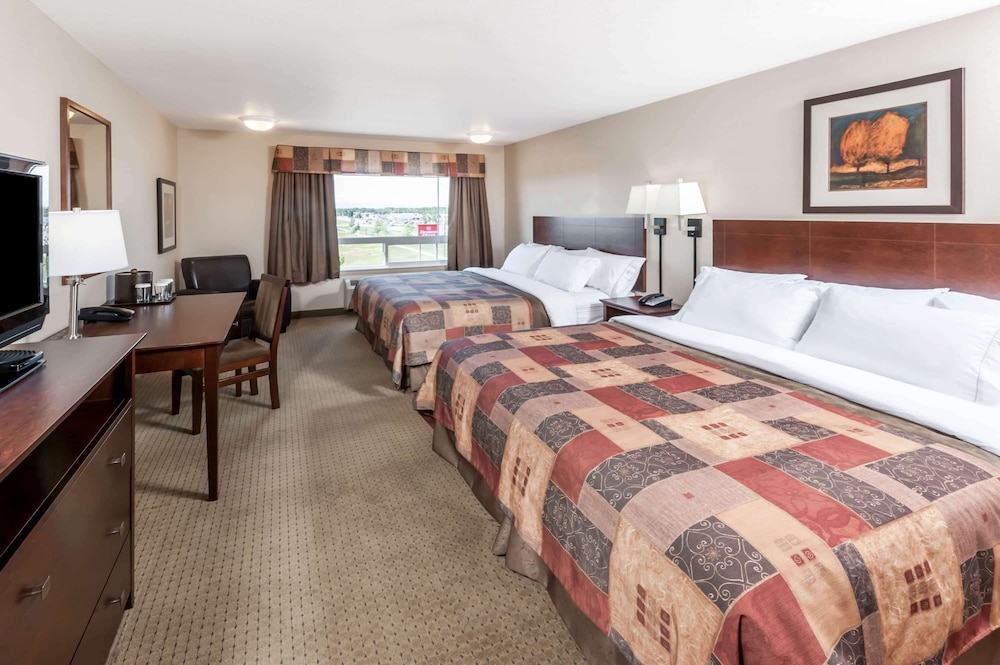 Room, Multiple Beds, Non Smoking photo 1