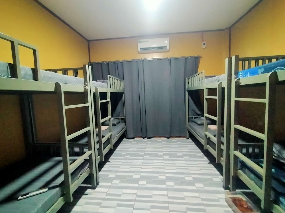 Shared Dormitory, Patio photo 3