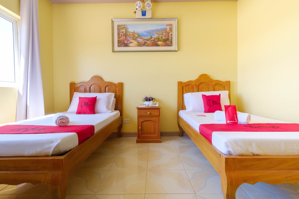 Twin Room - Photo 3