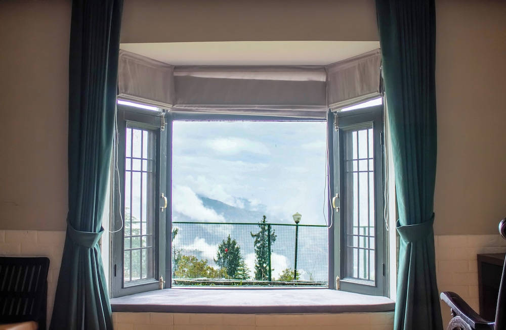 Deluxe Room, Mountain View photo 2