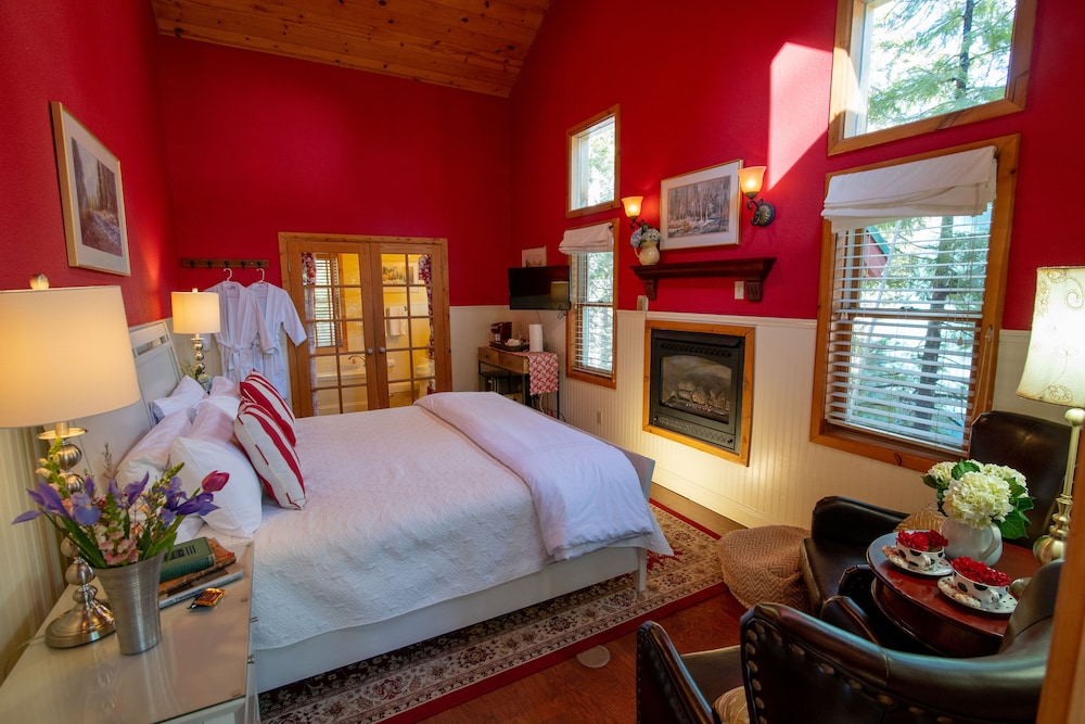 Sequoia Suite photo 2