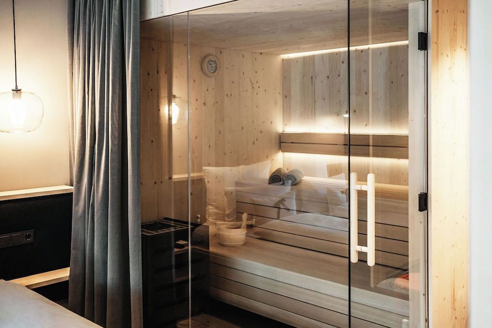 Junior Suite - Photo 5