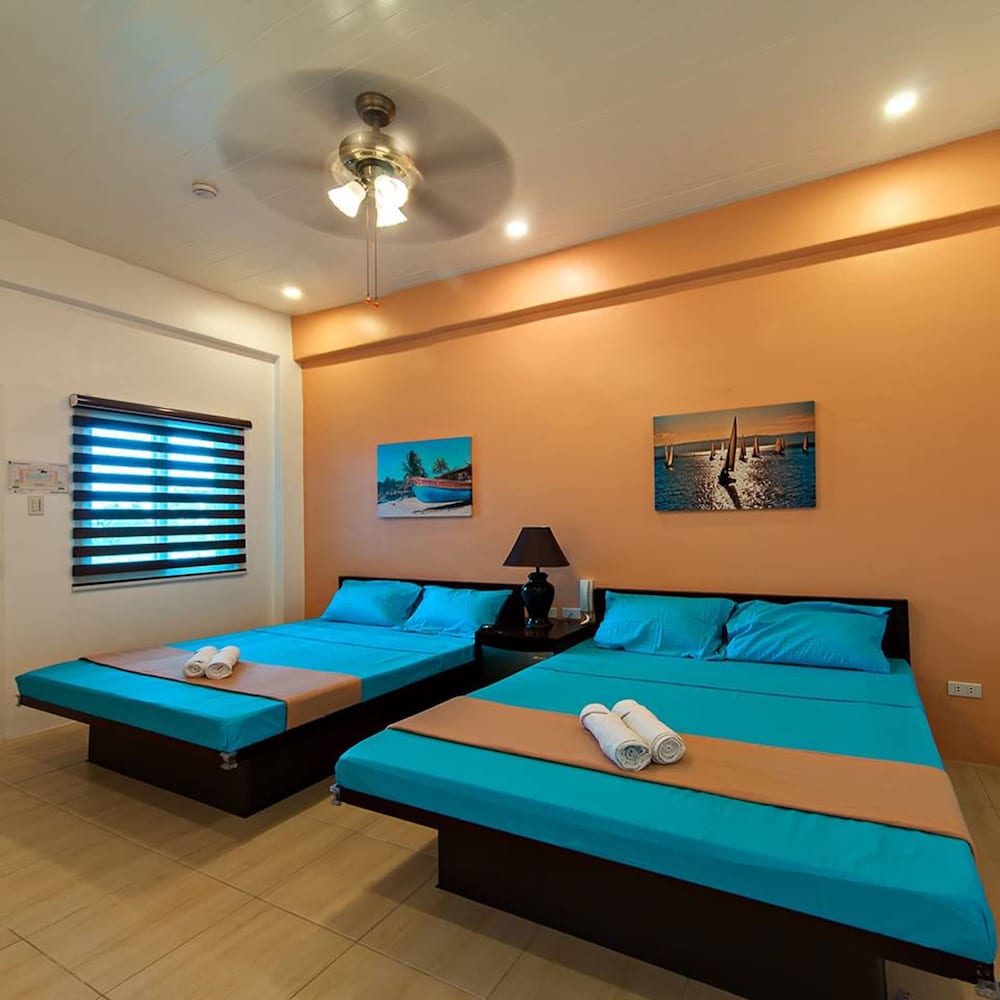 Deluxe Room - Photo 3