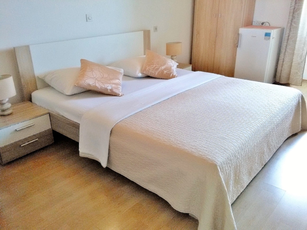 Basic Room photo 1