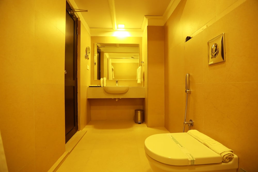 Premium Room, 1 Double Bed, Accessible, Refrigerator photo 2