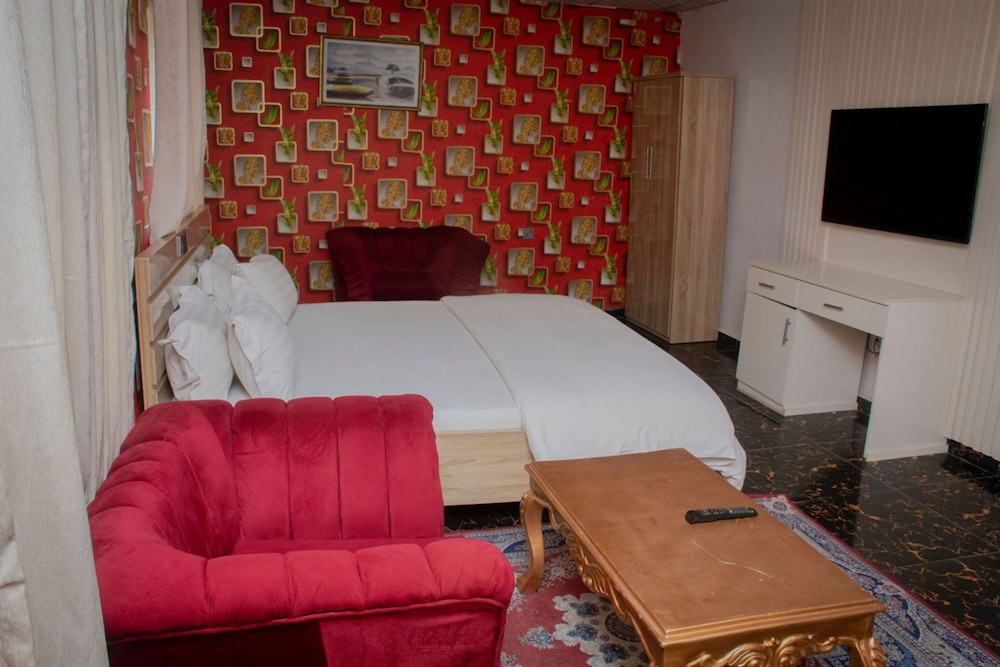 Executive Room - Photo 4