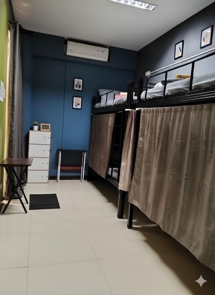 Shared Dormitory, Mixed Dorm (6 Beds) photo 1