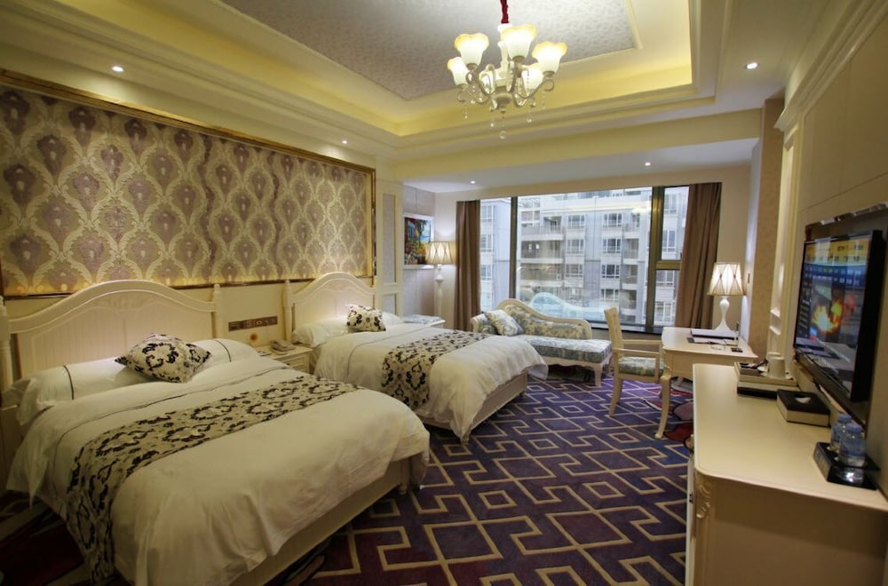 Deluxe Twin Room photo 2