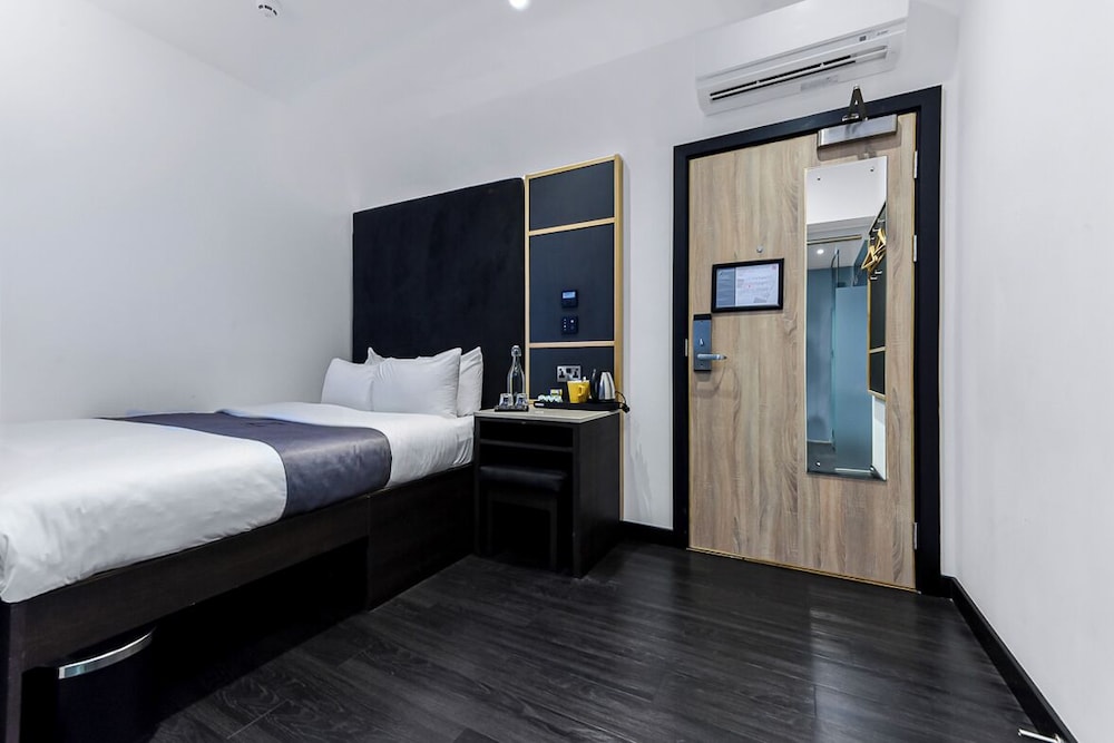 The Z Hotel Trafalgar - Photo 25