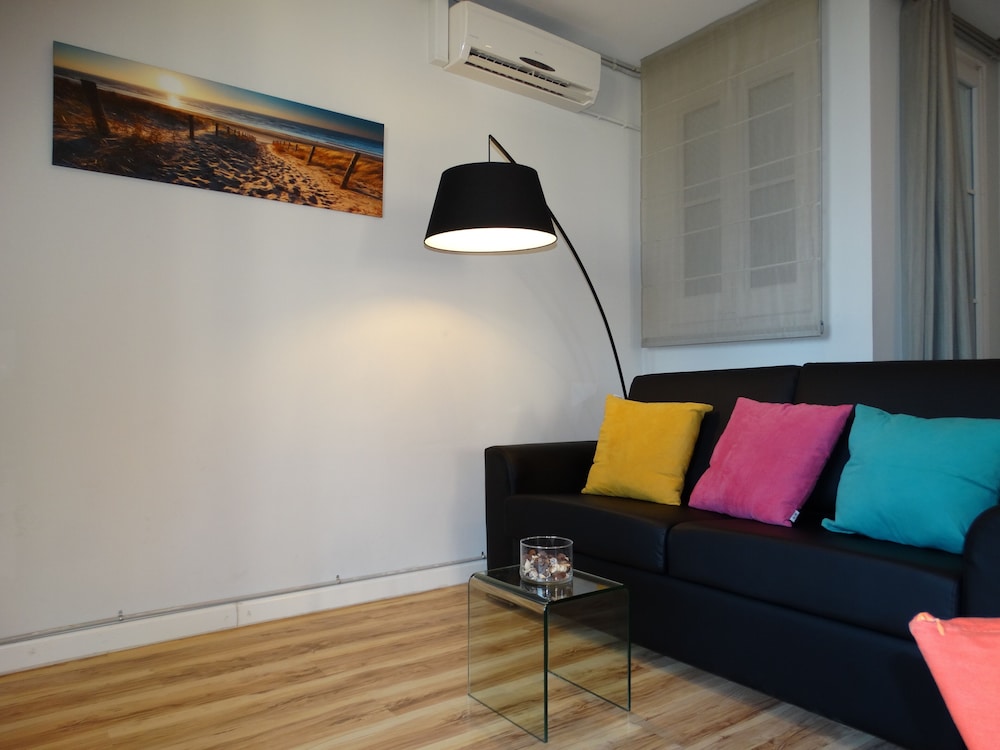 Apartment (Fancy) photo 3