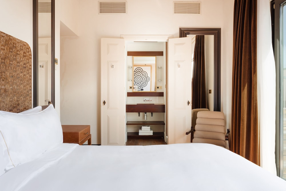 Superior Room, 1 King Bed, Private Pool Superior Room, 1 King Bed, Private Pool