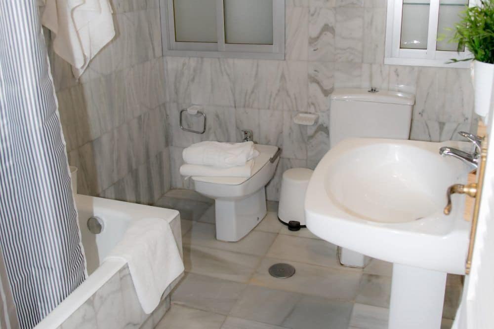 Apartment, 2 Bedrooms, Terrace photo 3