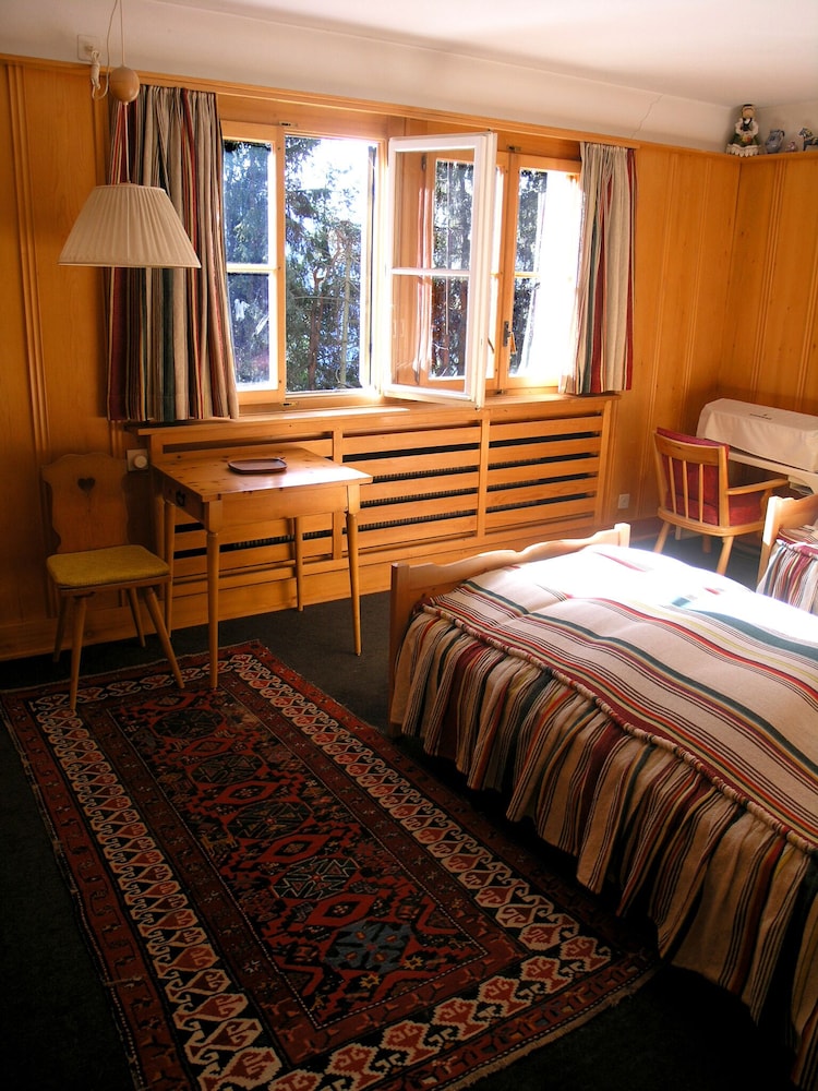 Double Room (Cachette)