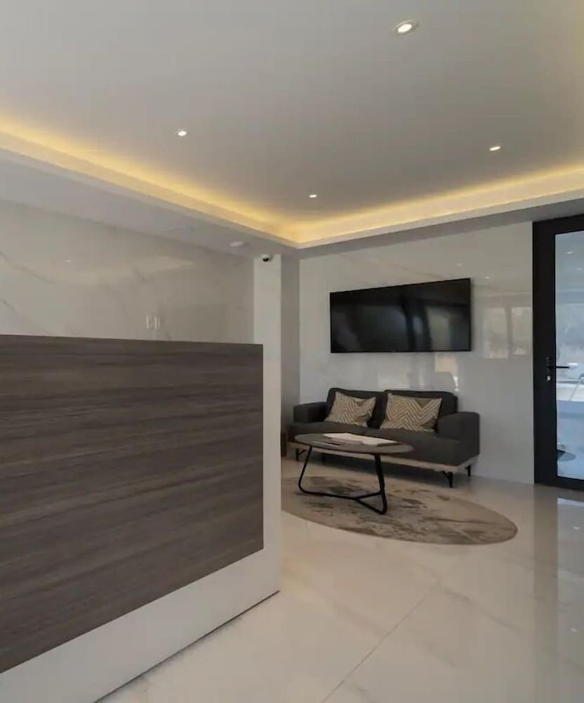 Classic Condo