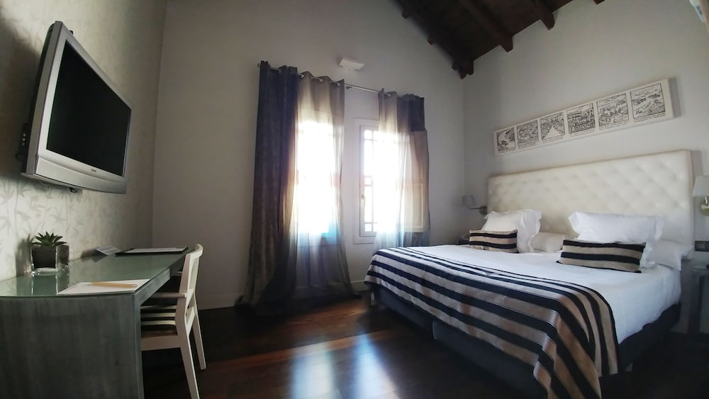 Classical Room - Photo 7