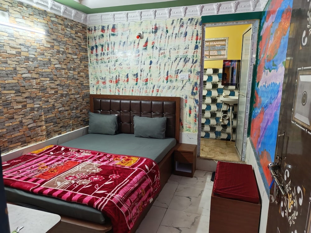 Deluxe Double Room - Photo 9